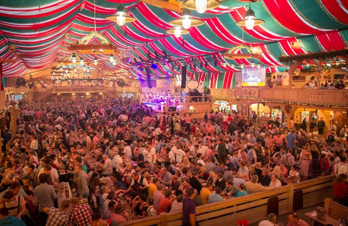 Fête de la Bière à STUTTGART