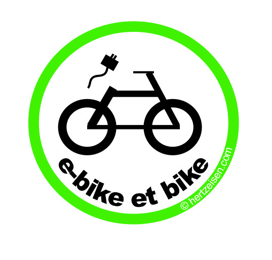 AVEC GUIDE DE RANDONNEE A VELO