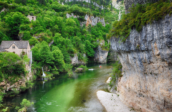 LES CEVENNES - AVIGNON