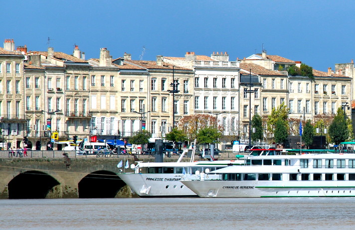CROISERE EN AQUITAINE - DE BORDEAUX A ROYAN