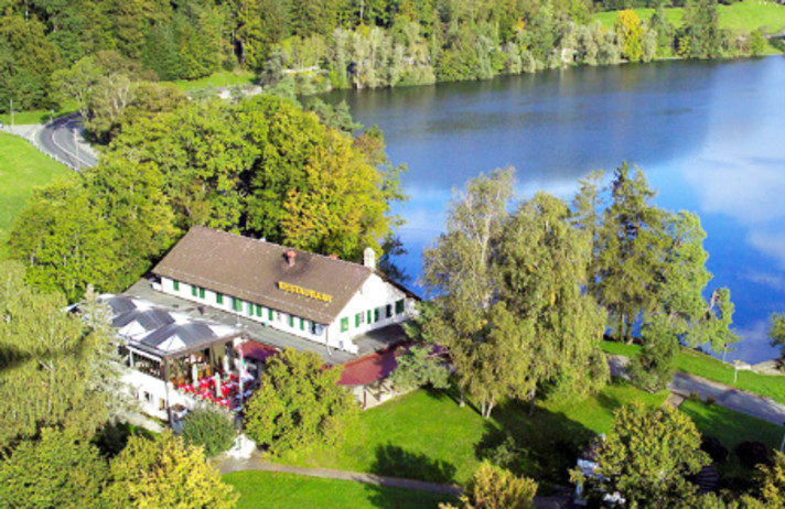RIVIERA VAUDOISE - LAC DE BRET - MONTREUX